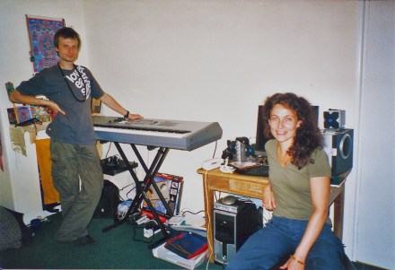 Barnes, 2004. Motif just arrived. 